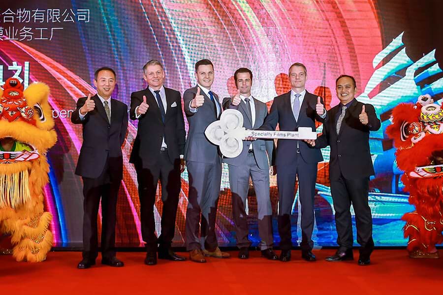 Handover of keys in Guangzhou